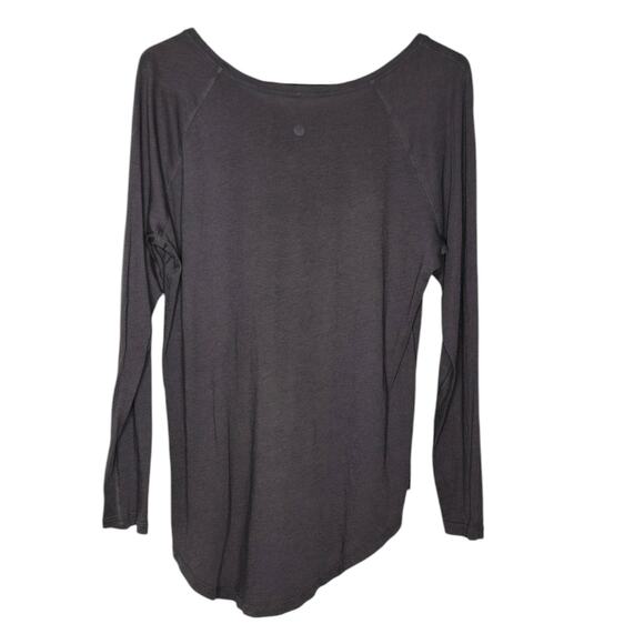 Lululemon Gray Long Sleeve Basic Athletic Tee Women's 10 - Picture 2 of 4